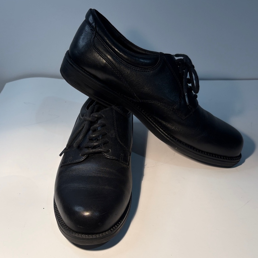 Classic Black Leather Men's Shoes